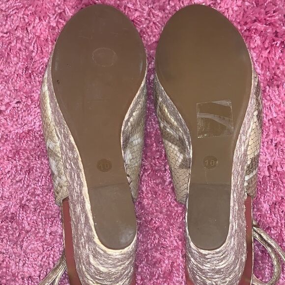 Dolce Vita  Snakeskin Espadrille Wedge Sandals - Picture 5 of 5